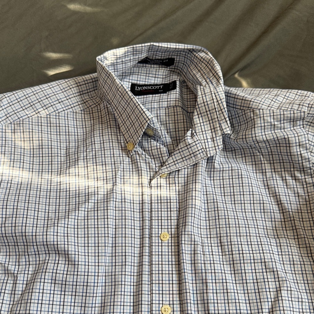 Lyonscott Men's White and Blue Plaid Shirt